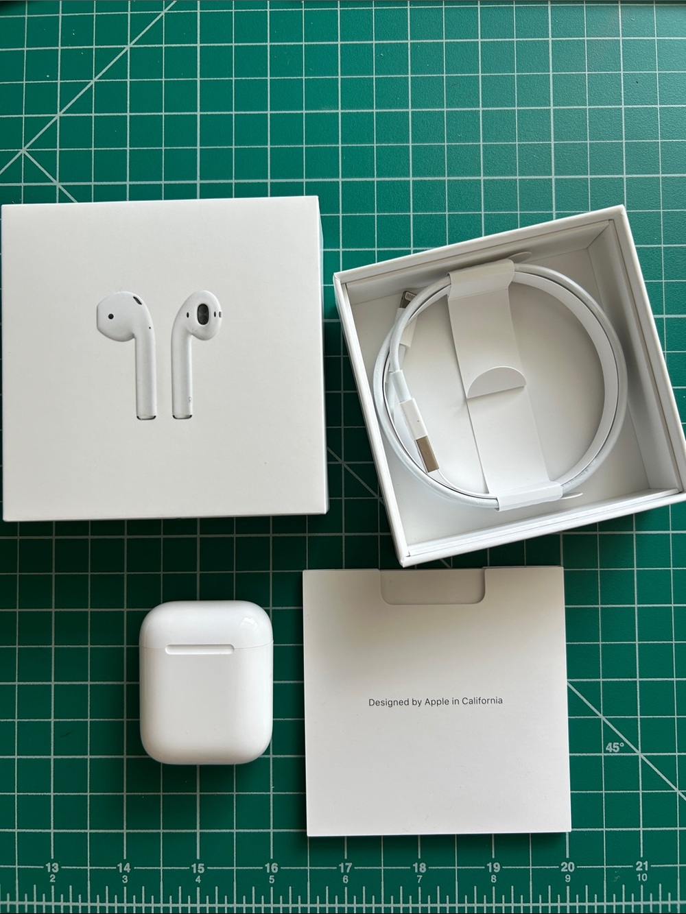 Apple AirPods 2nd generation